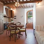 Relais Belvedere Aparthotel Incisa in Val d'Arno