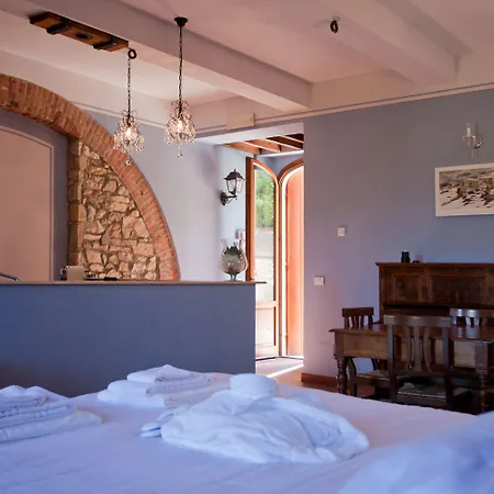 Apartahotel Relais Belvedere 4*